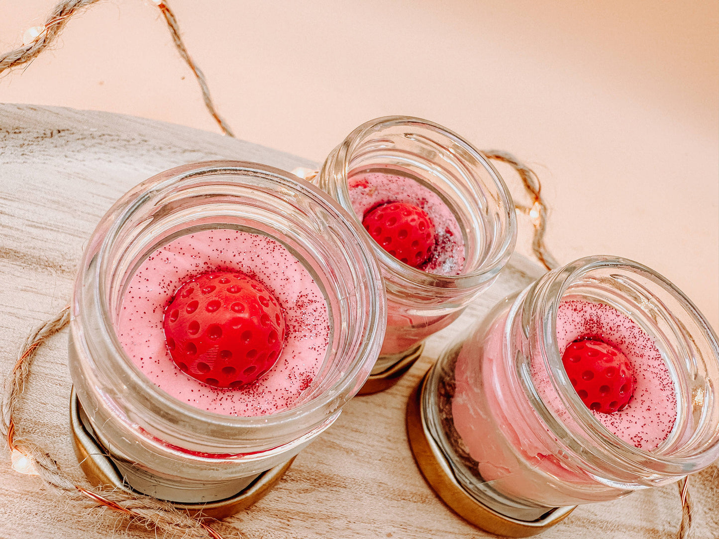 Mini smooth wild strawberry fondant