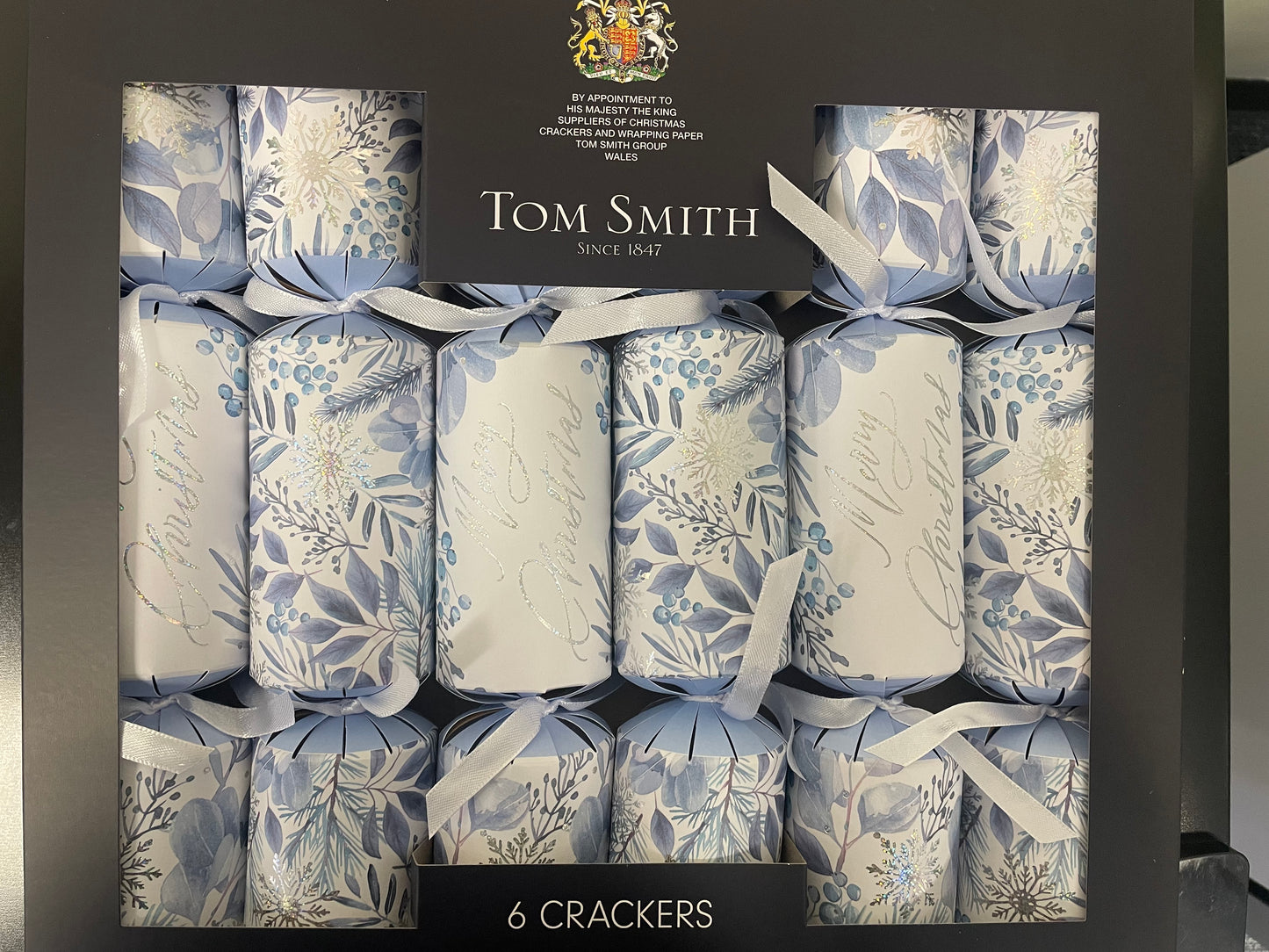 Tom Smith Winter Woodlands Premium Crackers 14" x 6PK