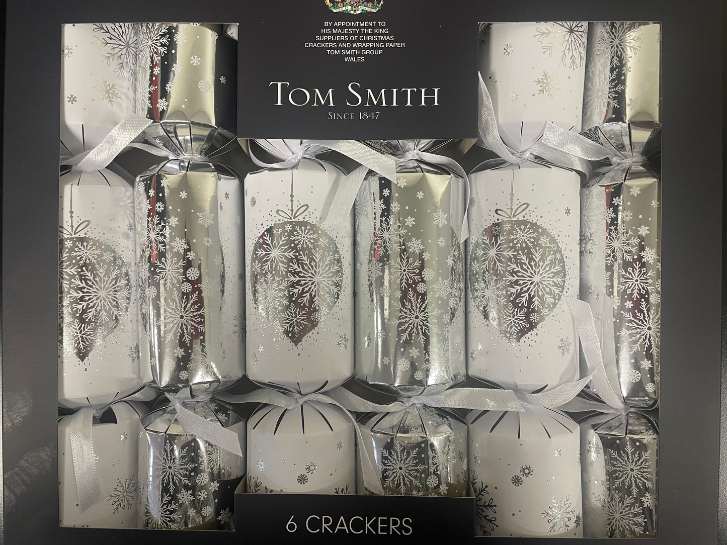 Tom Smith Silver Premium Christmas Crackers 6PK x 14"