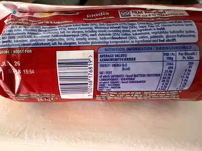 McVitie’s Dark Chocolate Hobnobs 262g