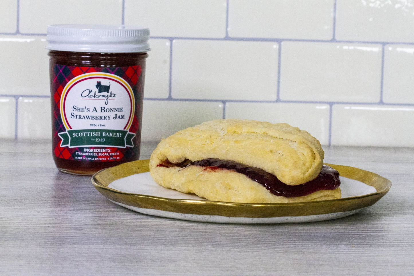 Ackroyd's Jam: She's a Bonnie Strawberry